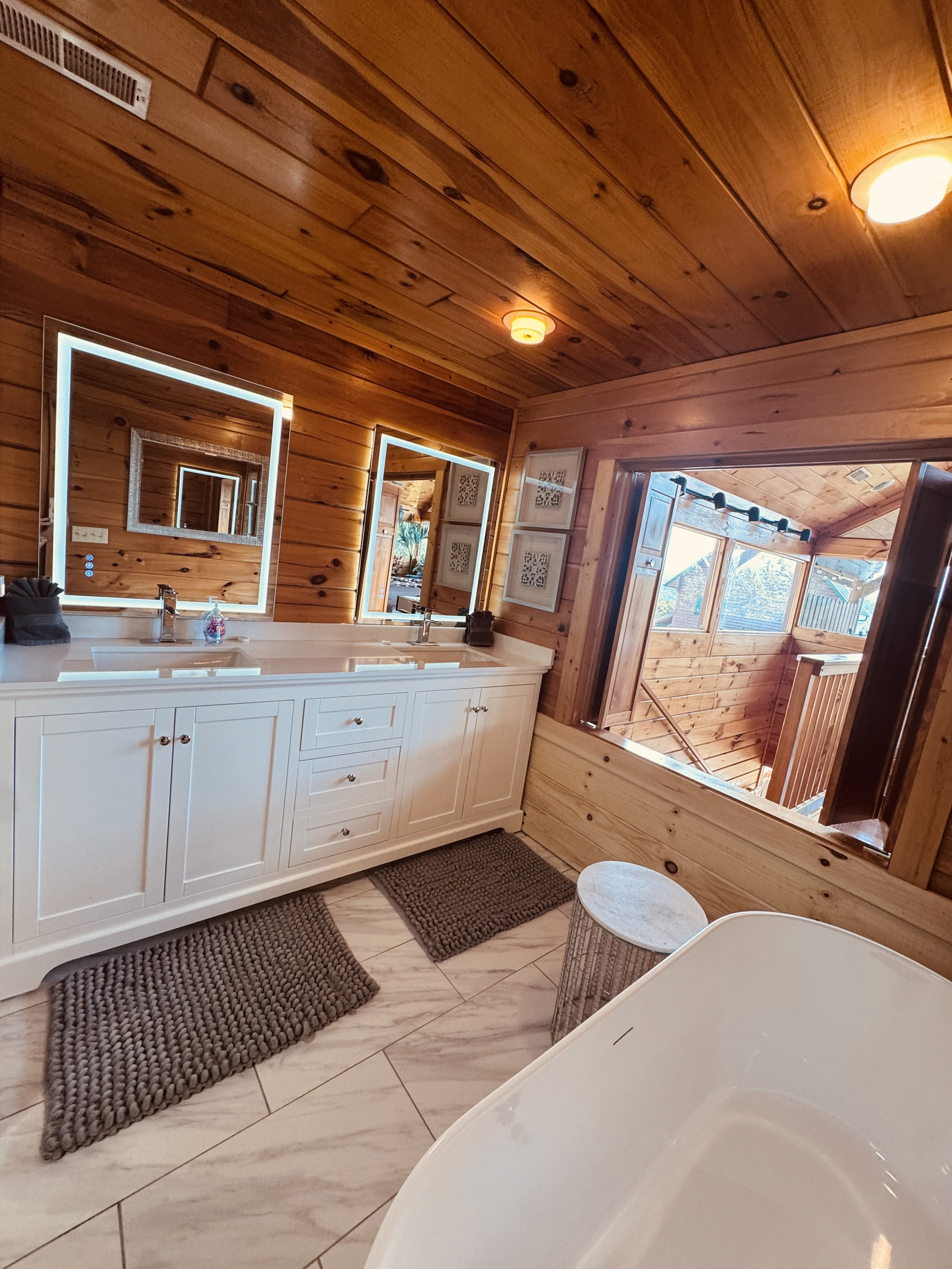 New Upper Level Bath