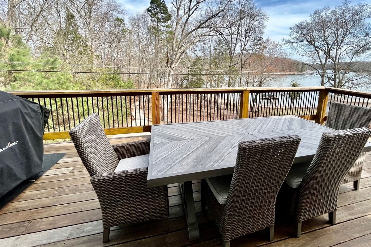 Seating on the deck