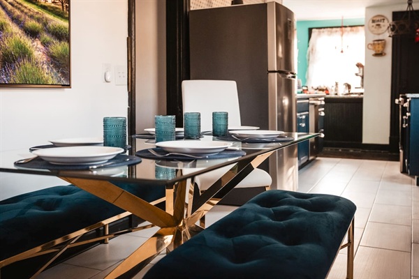 Eat in kitchen.