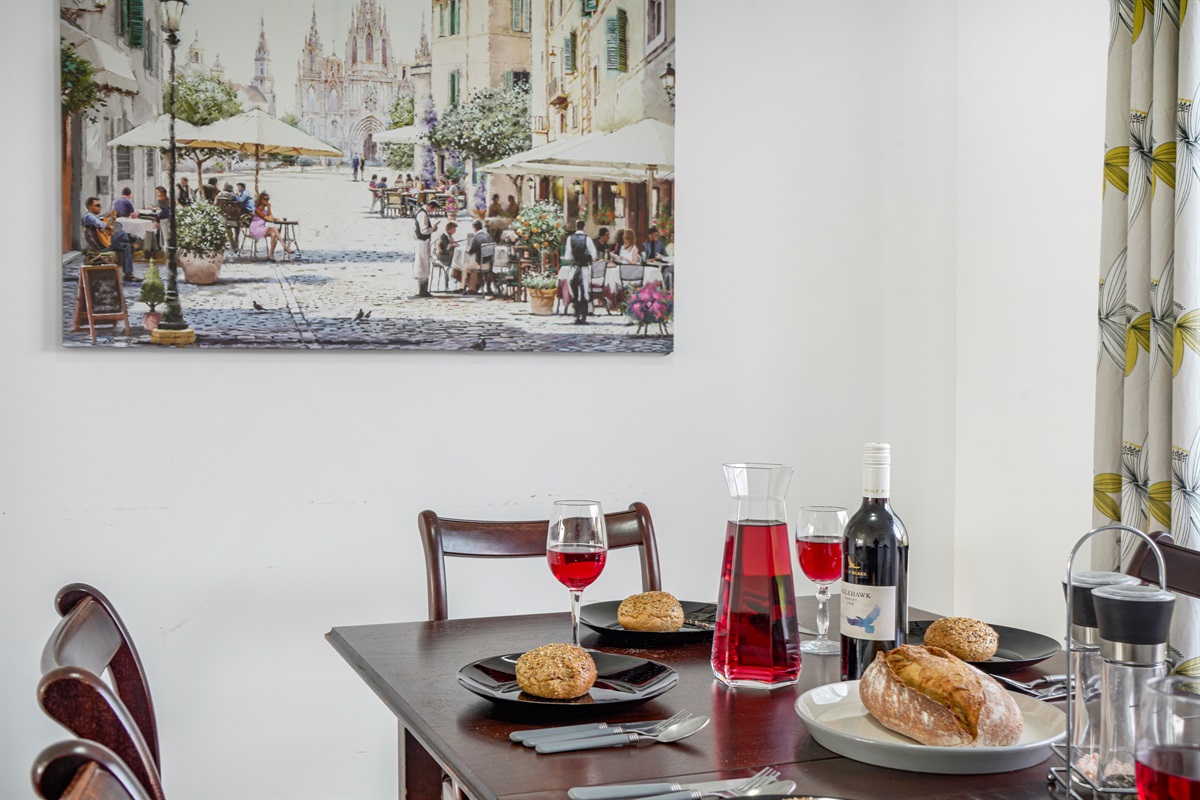 [Dining table close up]