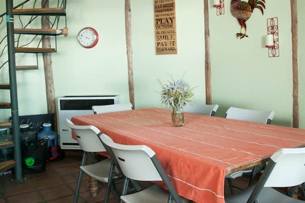Enough room for 10 at this table