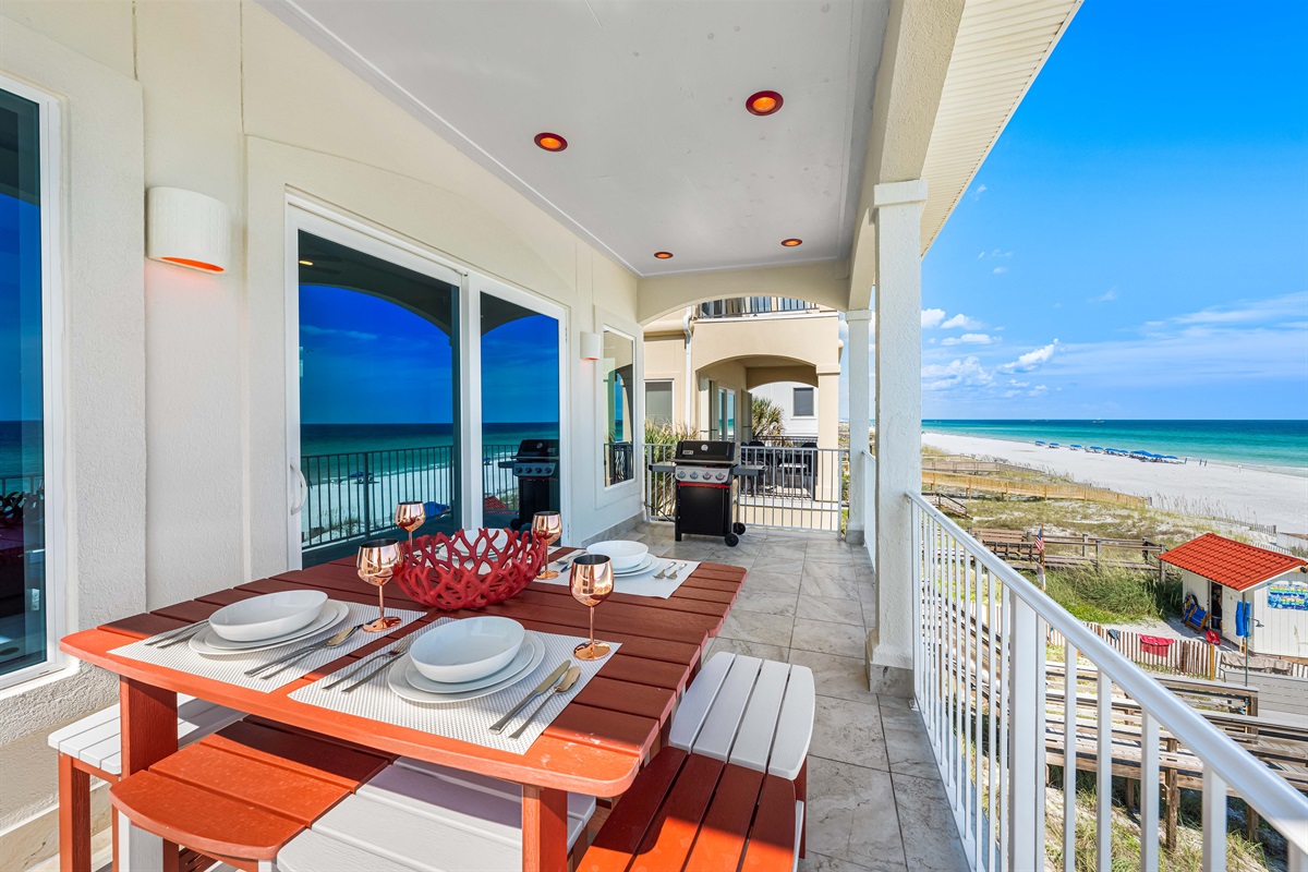 Beachfront Balcony | Second Floor