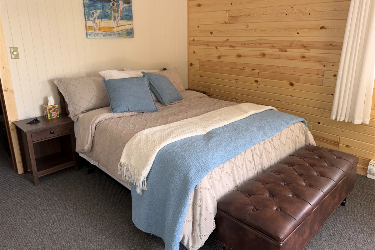 Upper Bedroom 2