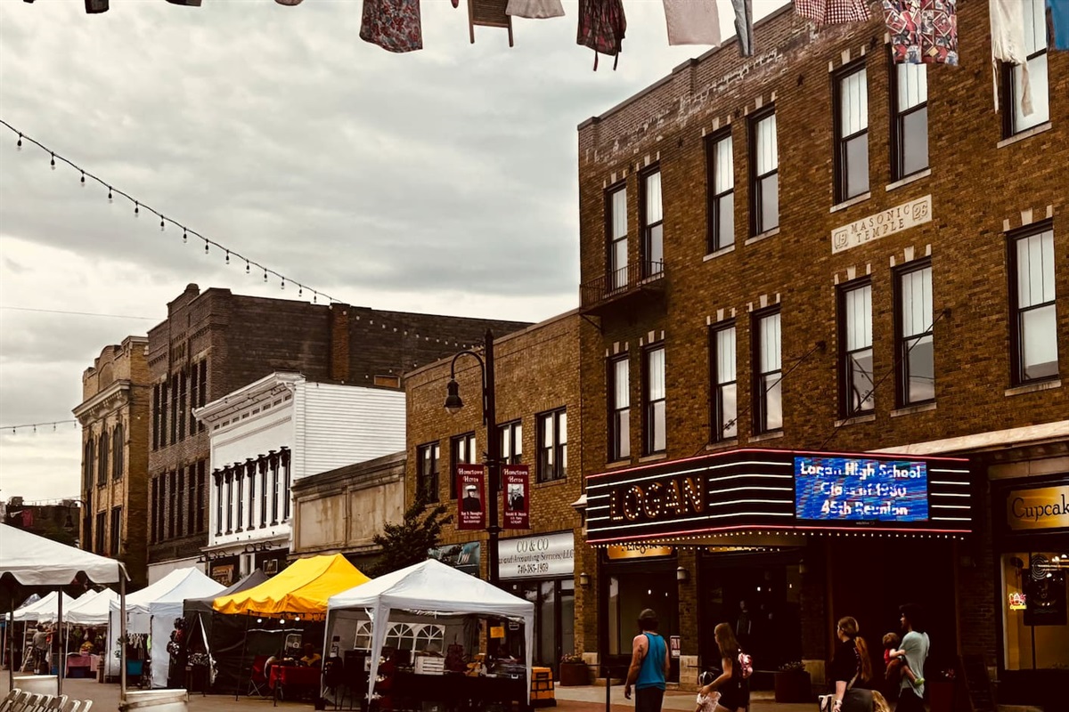 Building beside the Logan Theater. 