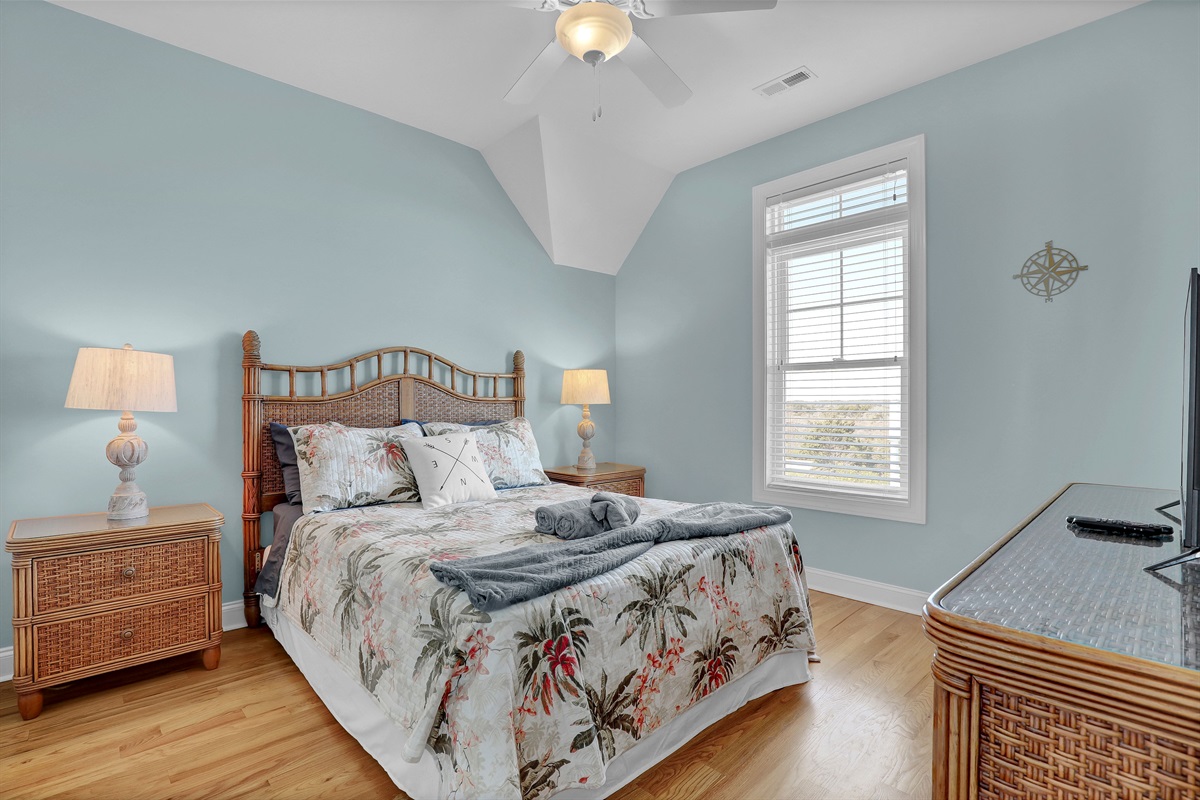 Relax in style—our bedrooms feature high-quality linens and tropical-inspired decor.