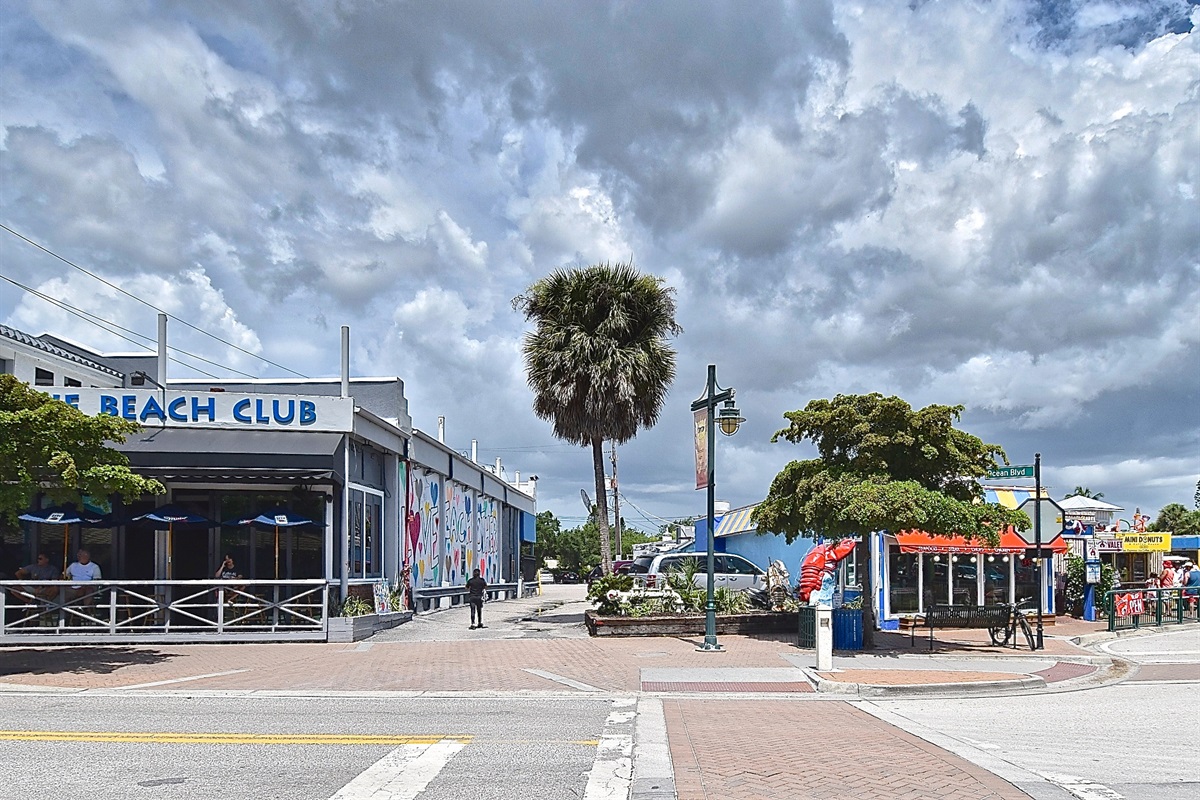 Siesta Village