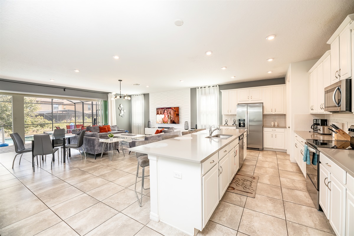 Open Plan Lounge/Kitchen