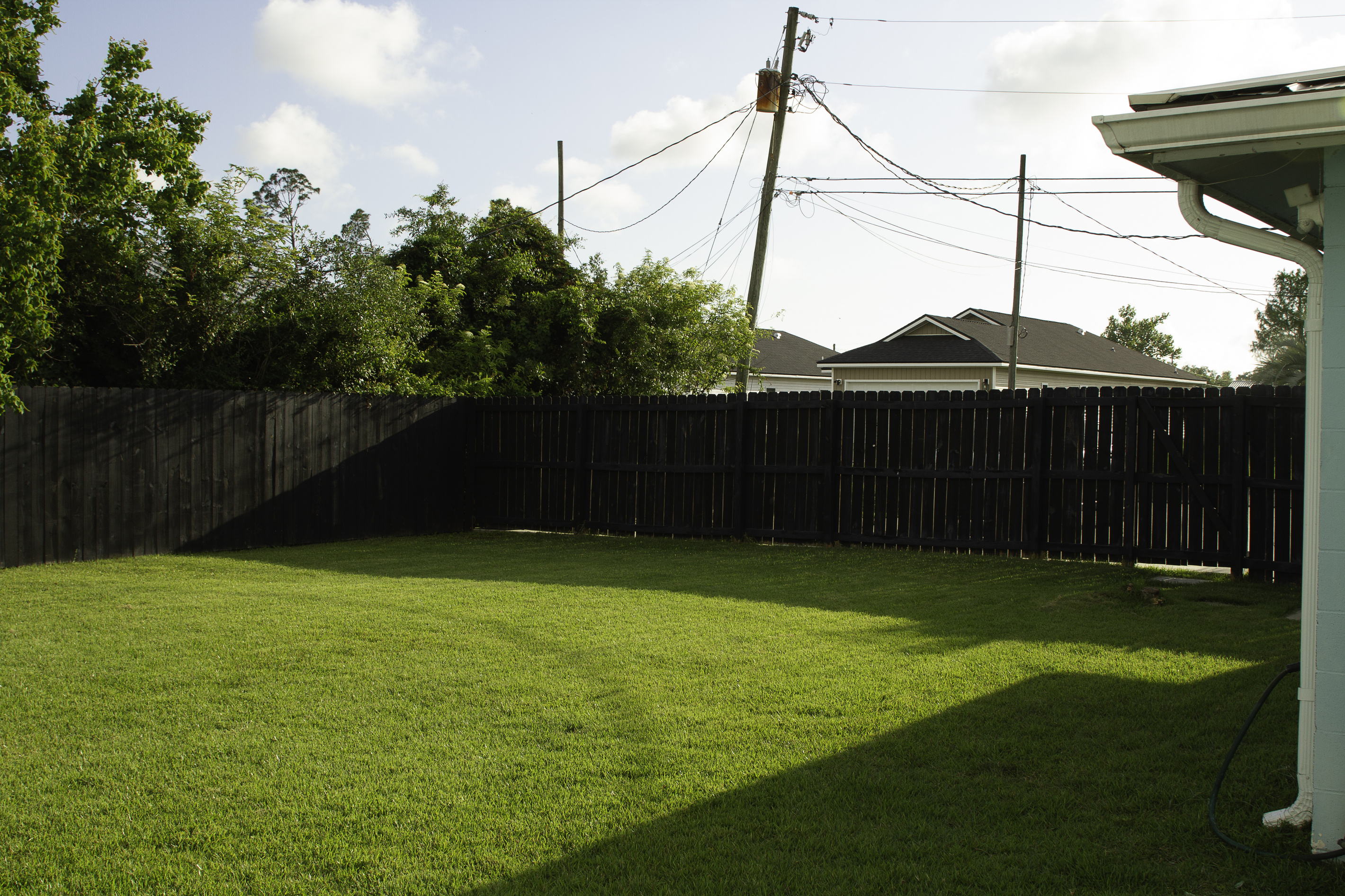 A view of the fence facing the front driveway