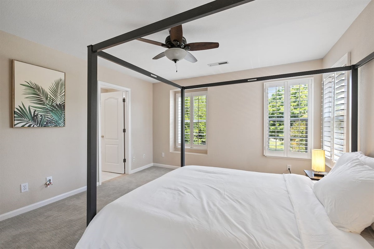 Bedroom 3 With Queen bed