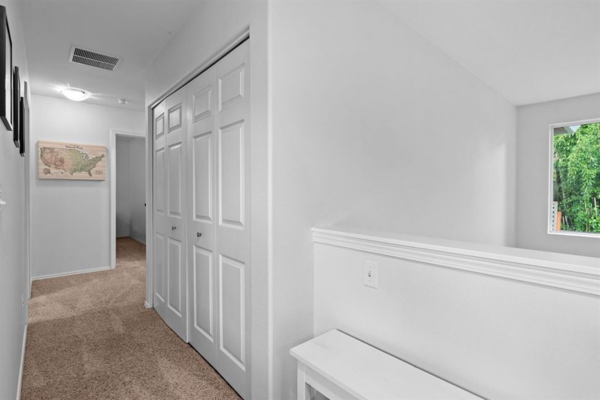 Hallway to bedrooms