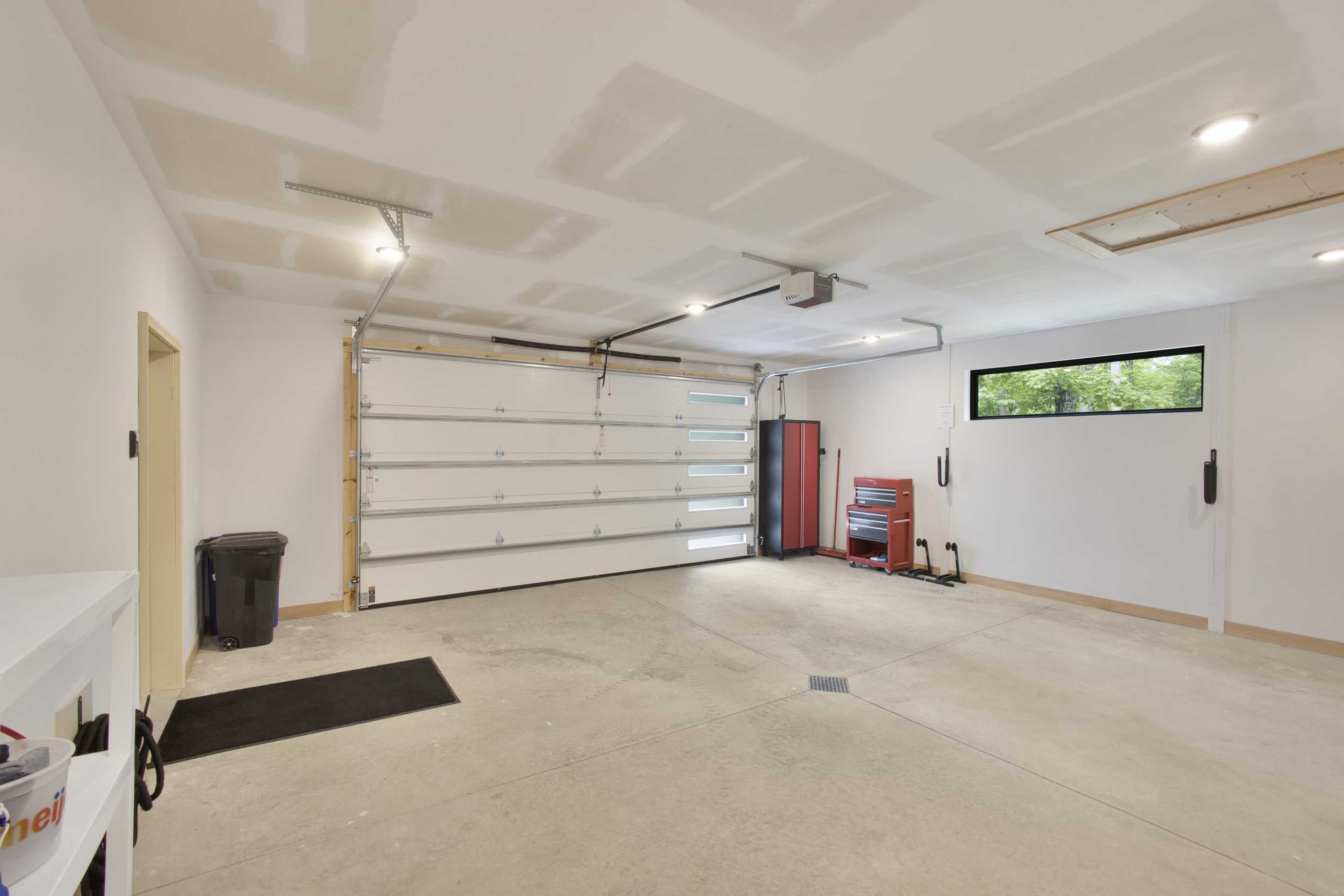 2 car garage