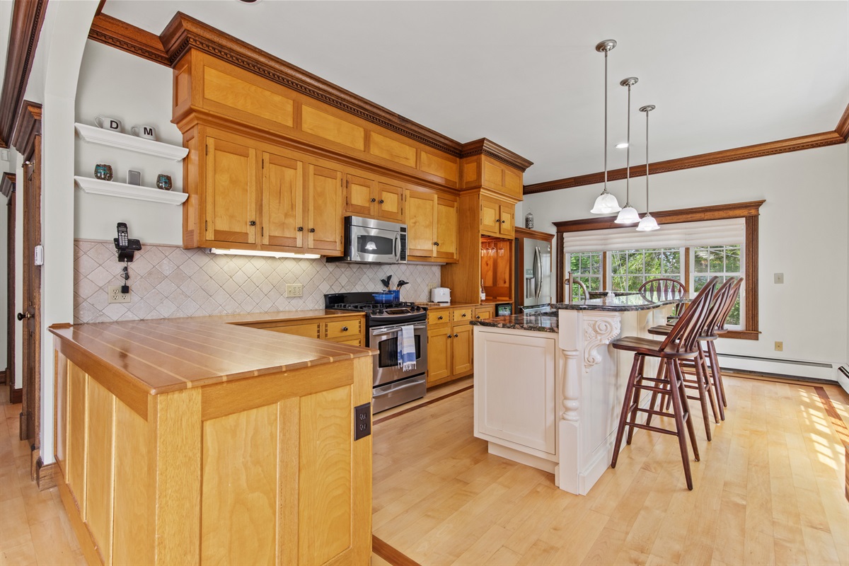 Great kitchen space