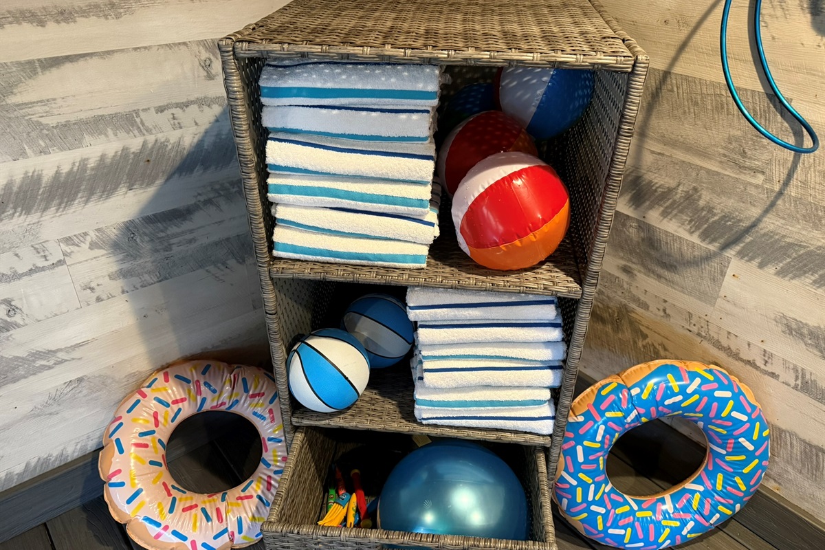Swim, dive, splash, shoot, repeat—pool toys and plush towels we’ve thought of every poolside detail for playtime and post-swim comfort.