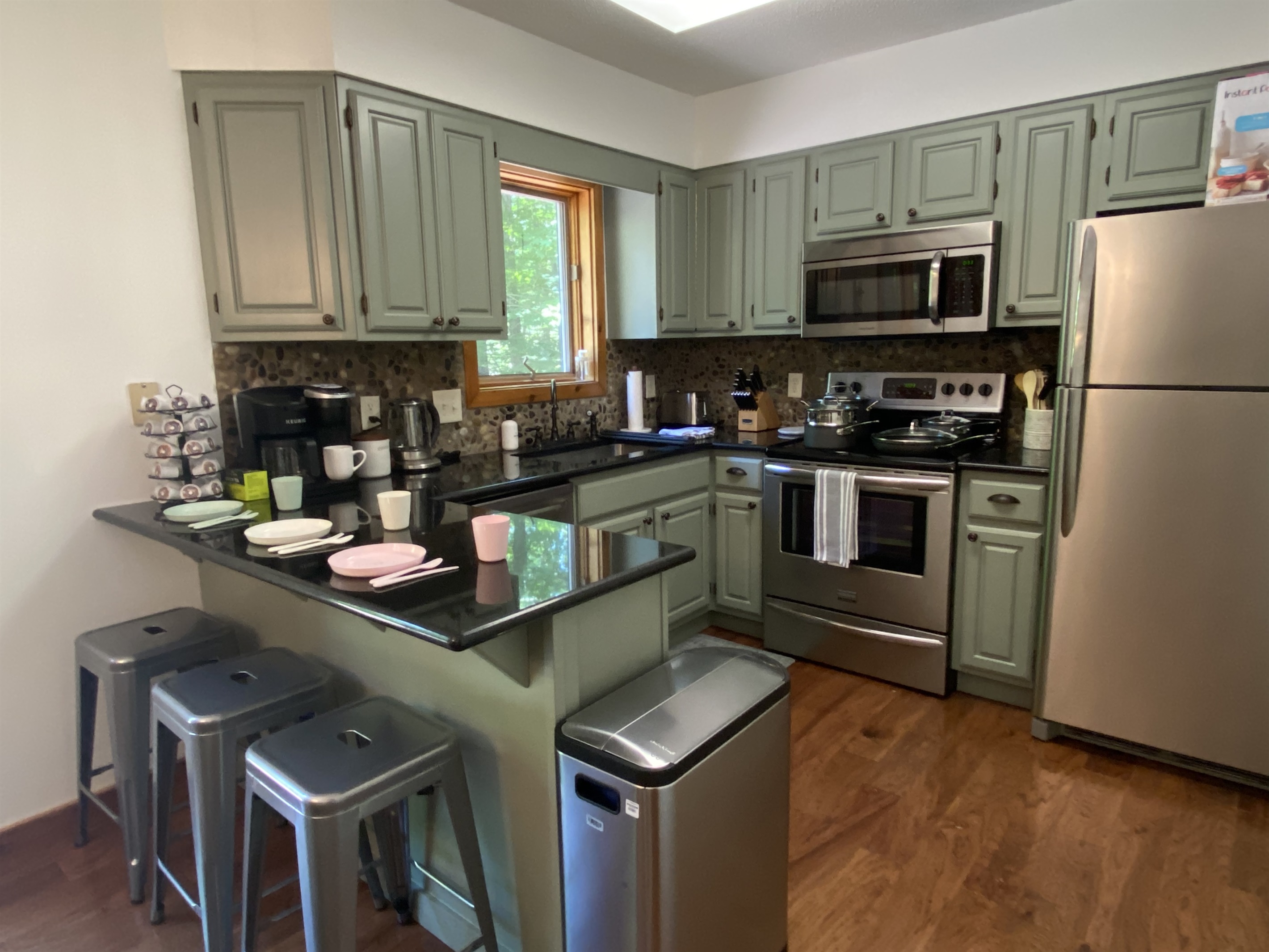 Full stocked kitchen...