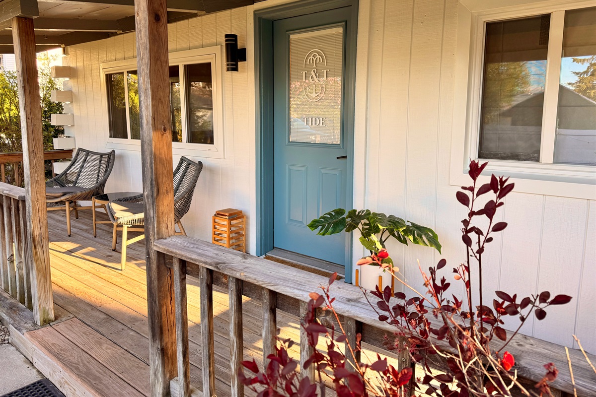 Tide Cabin Porch