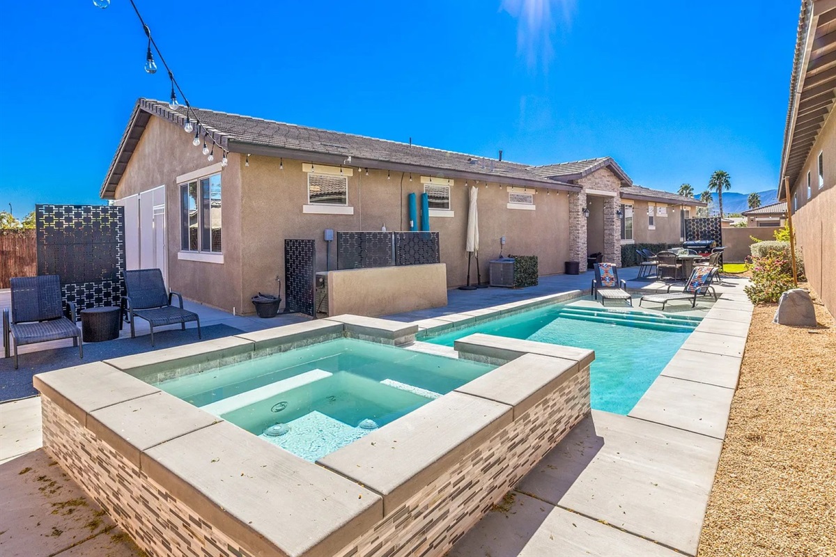 5 ft to 6 ft deep pool