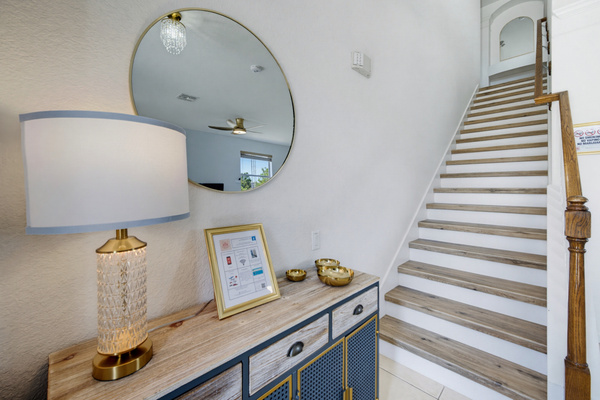 Entryway stairs