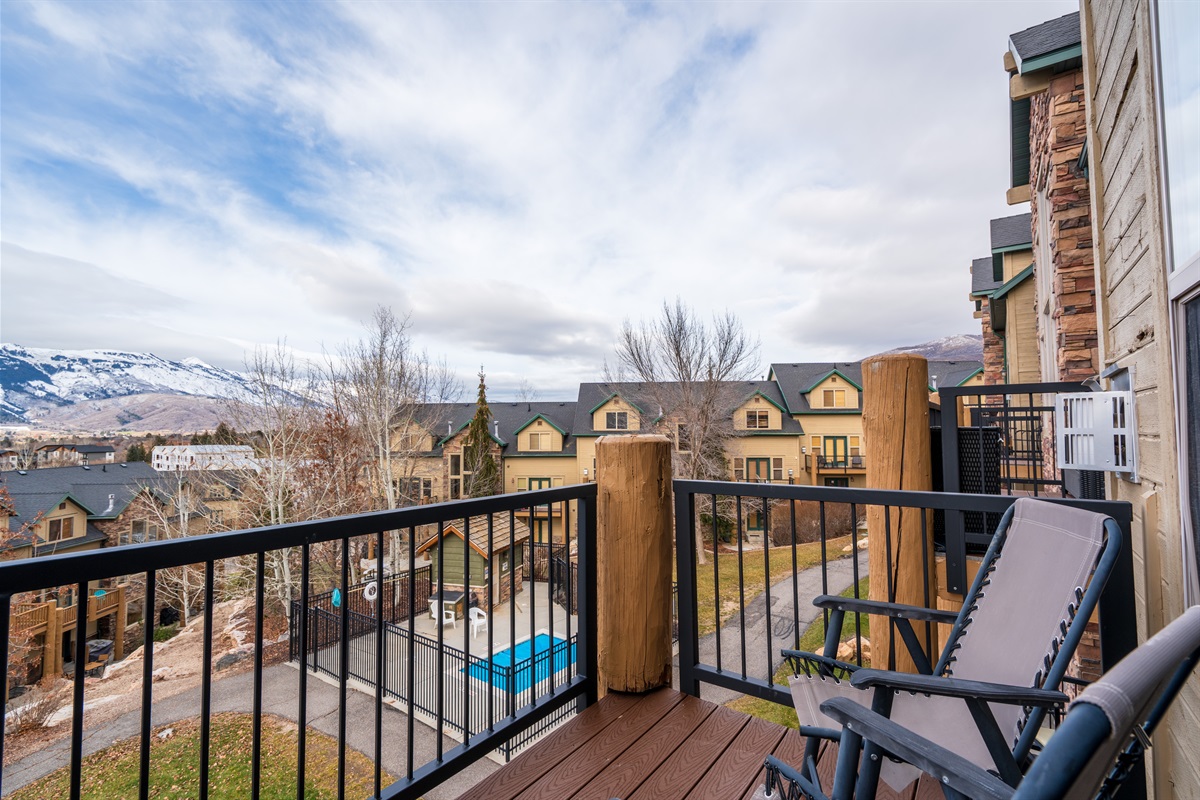 Enjoy tranquil settings with breathtaking mountain views from your deck.