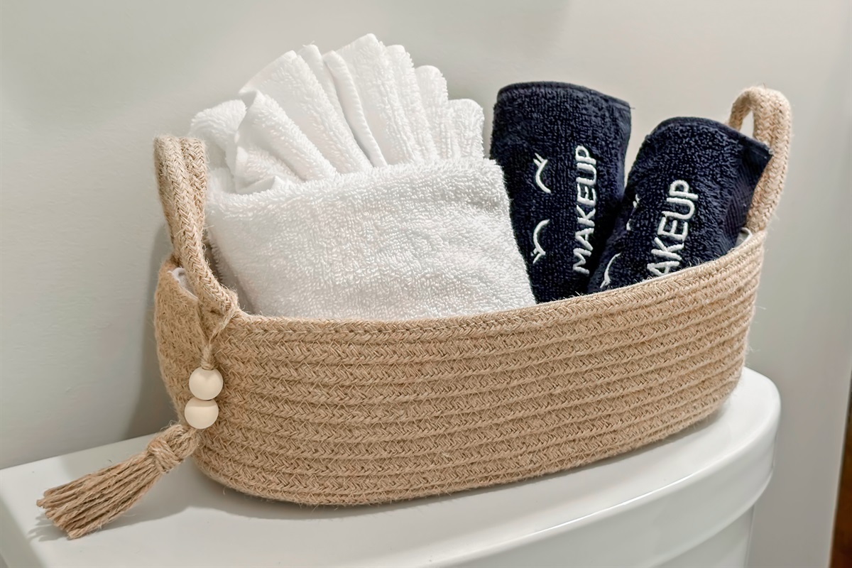 quality bathroom amenities (like in all our baths)...