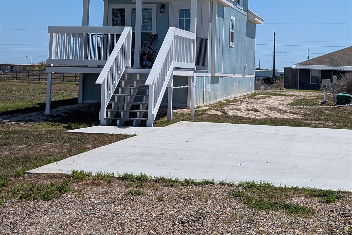 Brand new tiny home on a canal in Rockport!