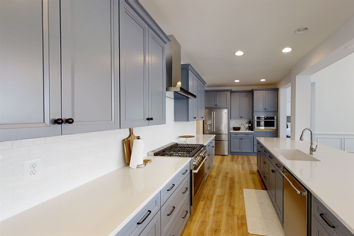 Full Equipped Luxury Kitchen
