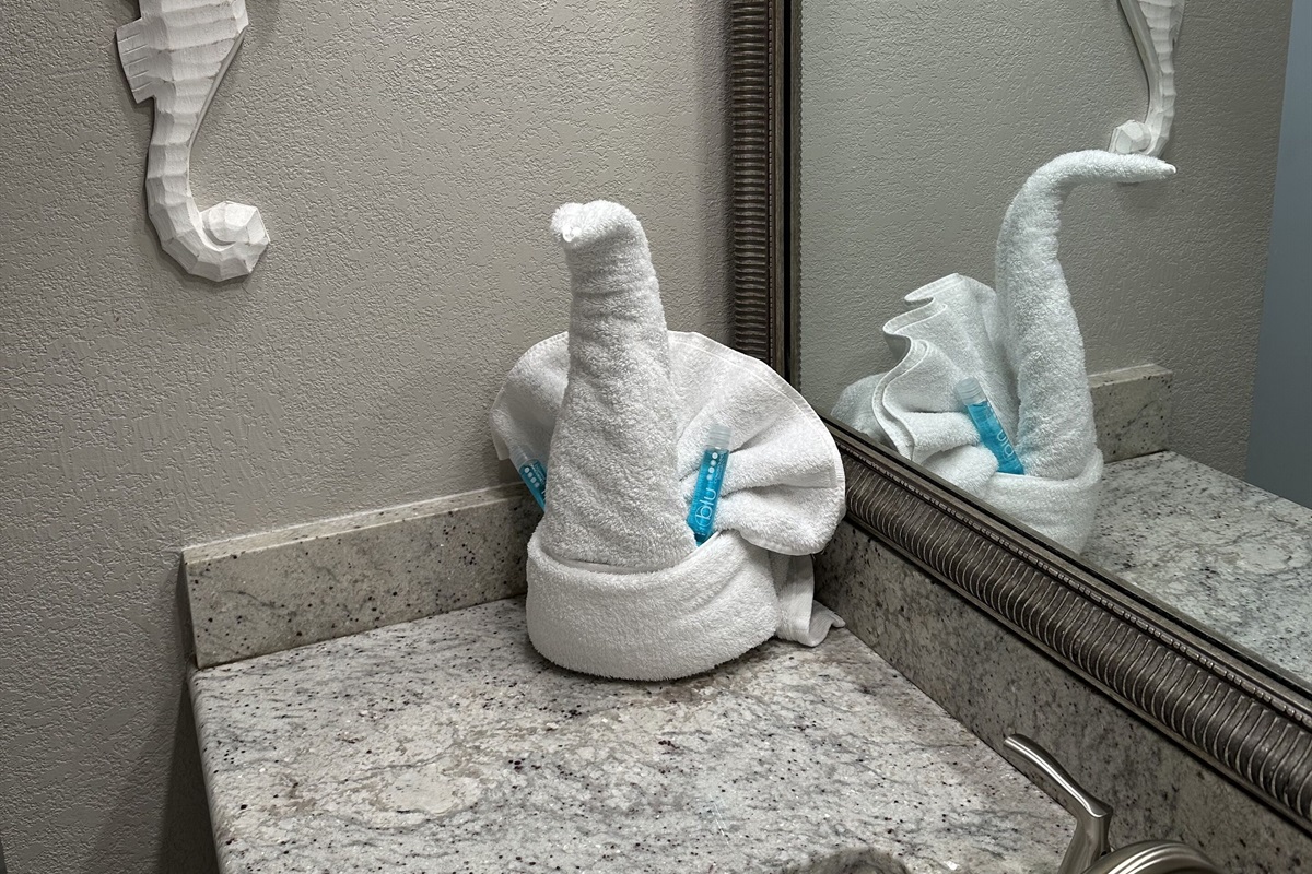 What towel art will show up next week in the Master Bathroom?