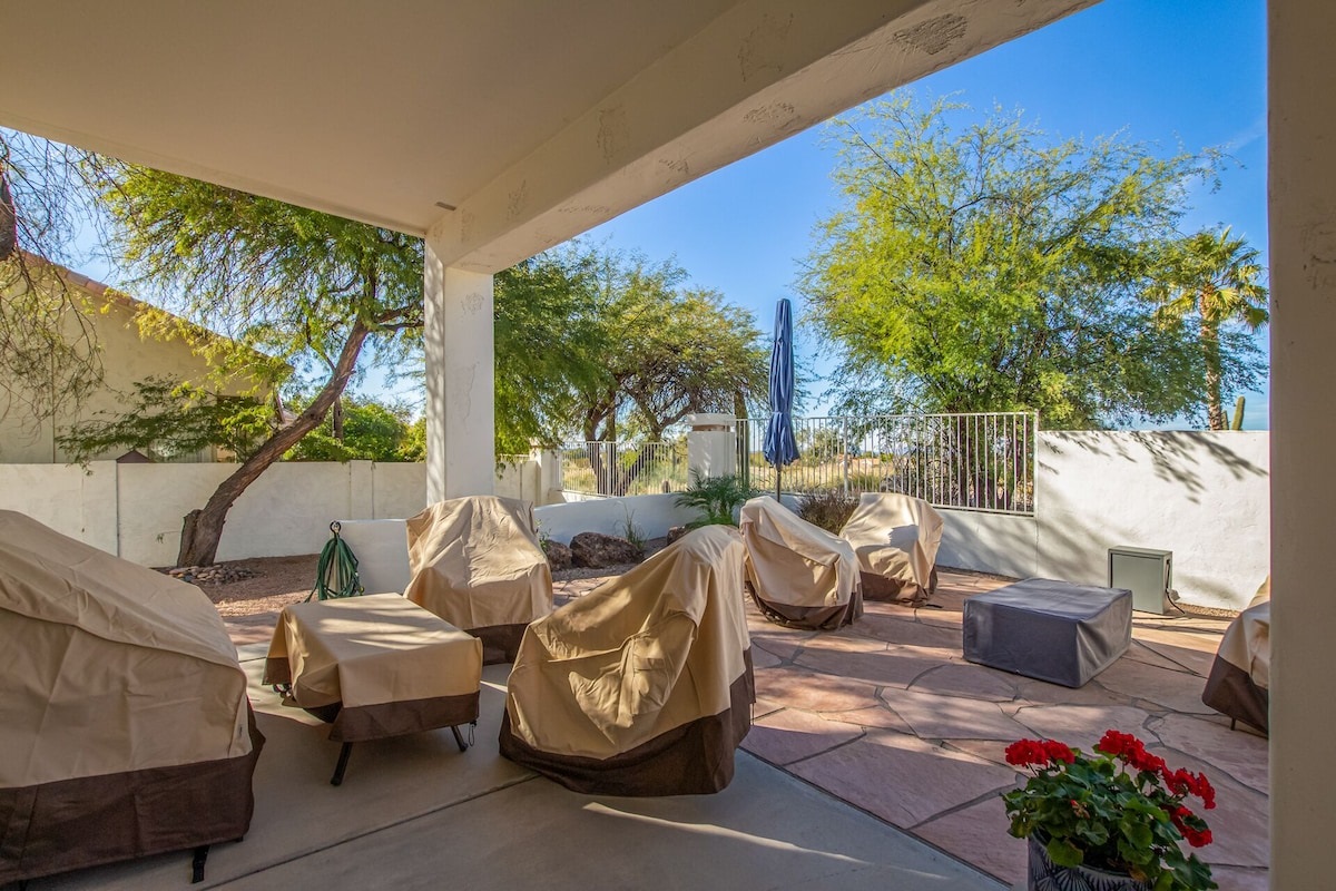 Lots of outdoor seating and fire pit