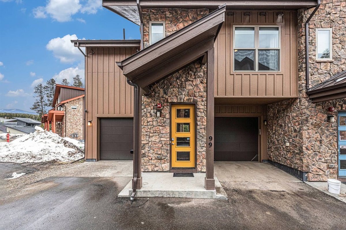 2 large garages plus the area in front of the doors provide ample parking for 4 cars