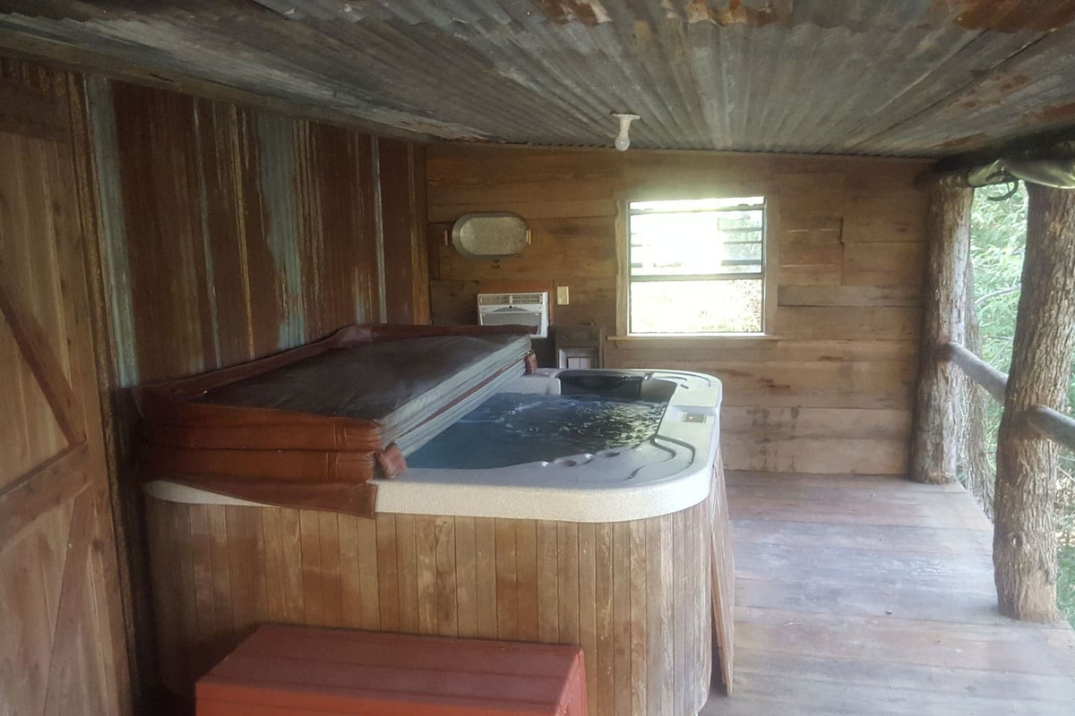 Hot Tub
