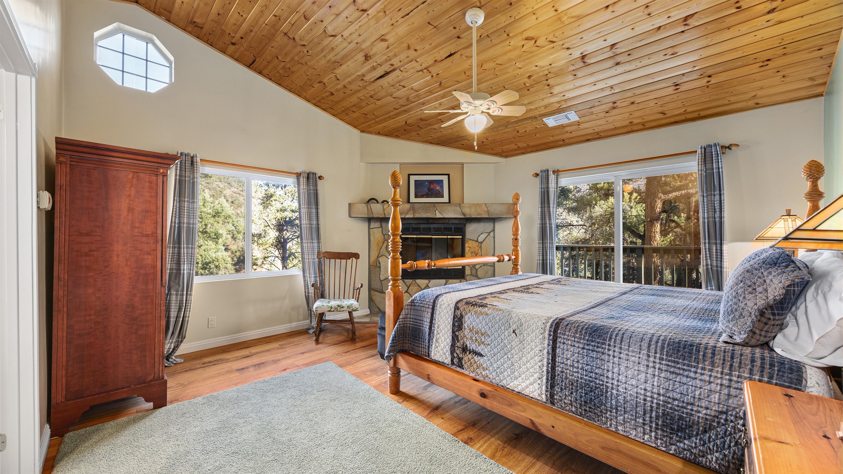 EVEREST - 2nd Floor Master Bedroom