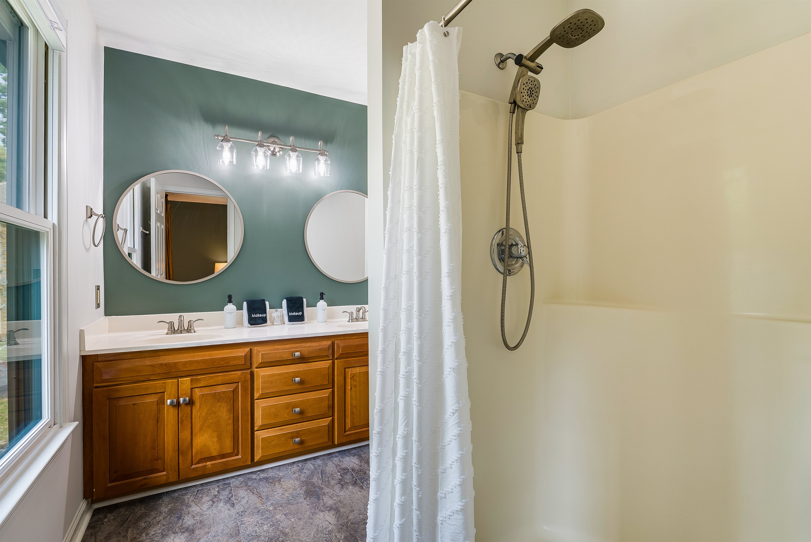 Bright and modern master bath, designed with comfort in mind