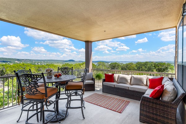 Resort Villa with Panoramic Lake & Hill Country Views