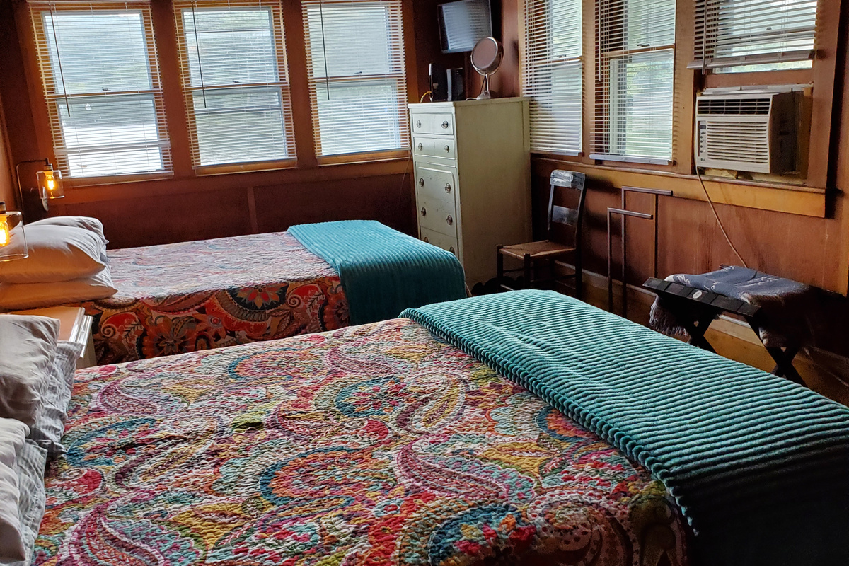 Queen bedroom #2 with two queens beds