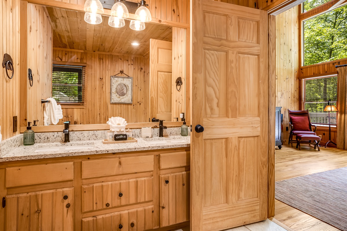 Double sink vanity
