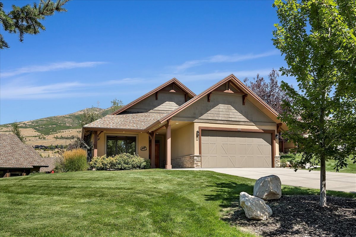 A quiet, well-kept neighborhood with scenic views and a peaceful setting to unwind.