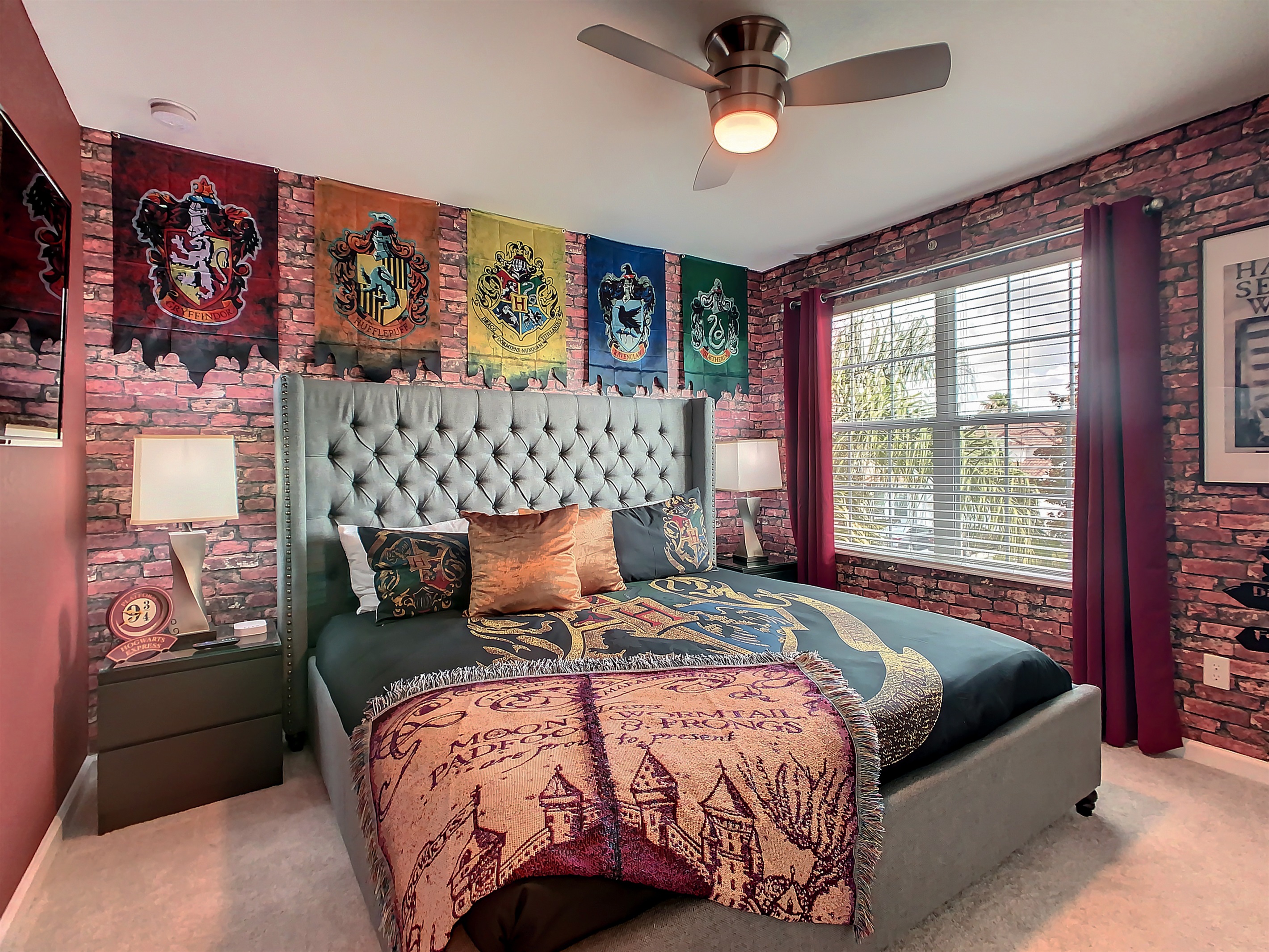 Bedroom 3-2nd Floor-King Bed