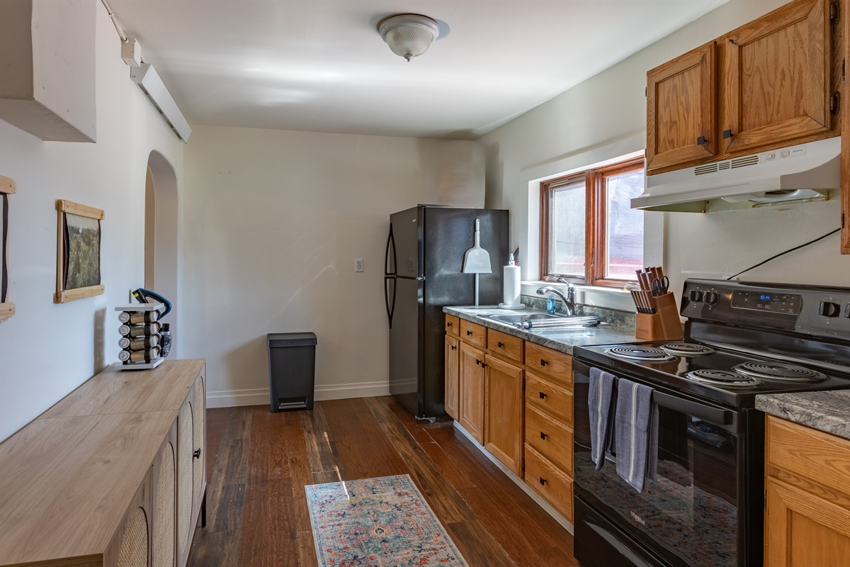 Simple kitchen with a hint of charm