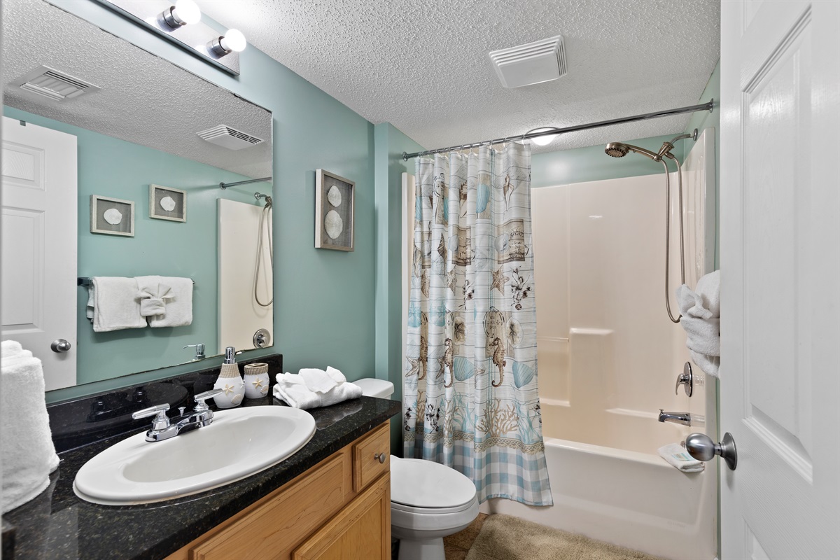 2nd Bedroom ensuite