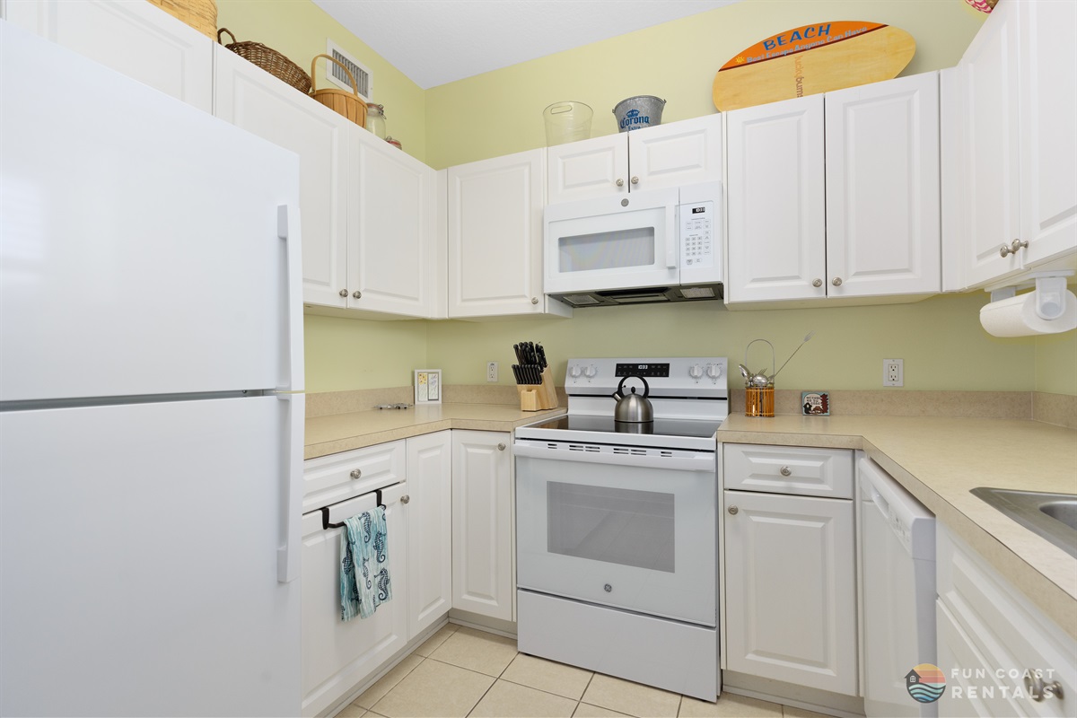 Fully Equipped Kitchen!