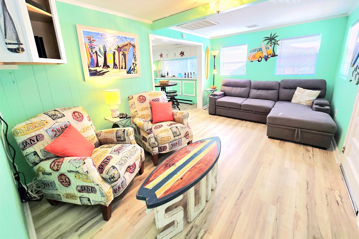 Living Room w/Sleeper Sofa