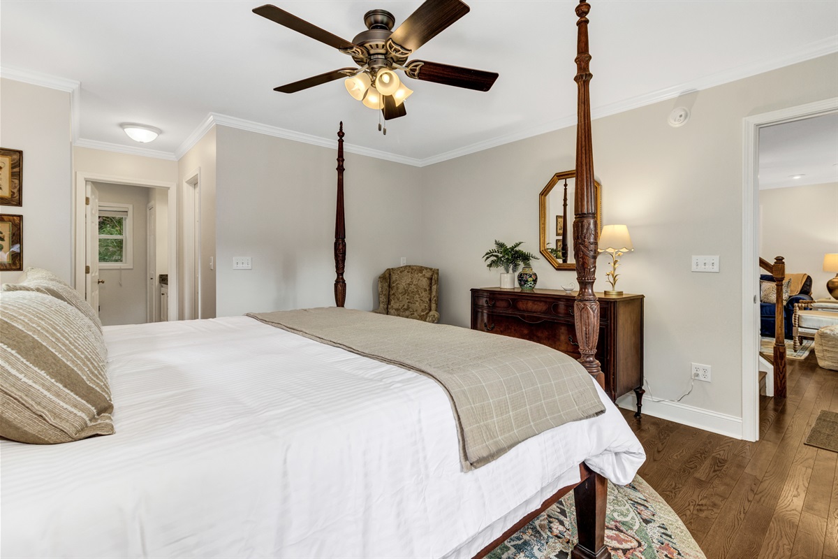 Primary Bedroom - Main Level - King Bed - Ensuite