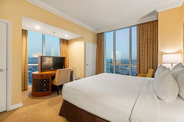 King Bed and view windows