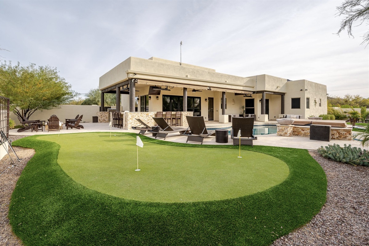 Golf? BBQ? Swim? Hottub? Drinks and watch the game?