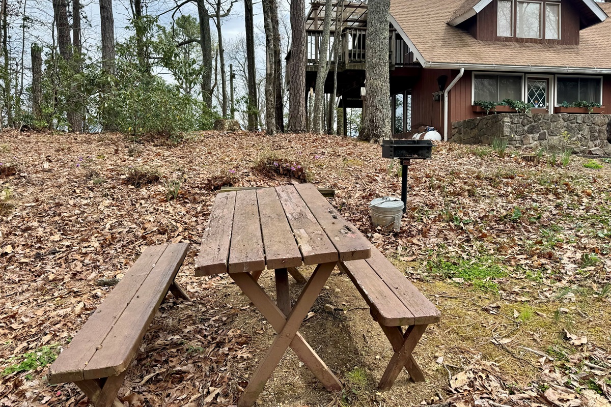 SPRING GRILLING AREA