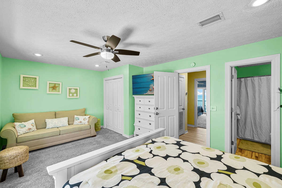 Queen bed + queen sleeper sofa in another bedroom on the 3rd floor + full private bathroom