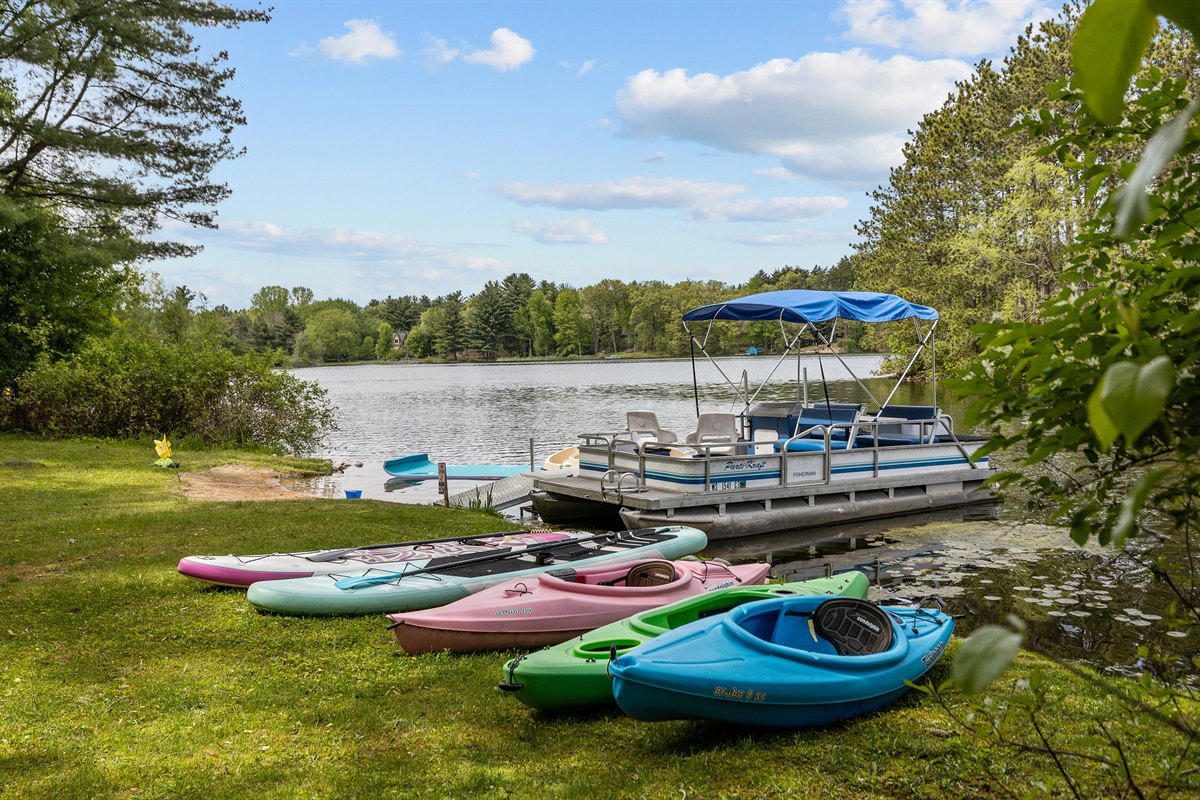 Spend your days exploring the water with kayaks, paddle boards, a pedal boat, and a pontoon boat ready for your group.