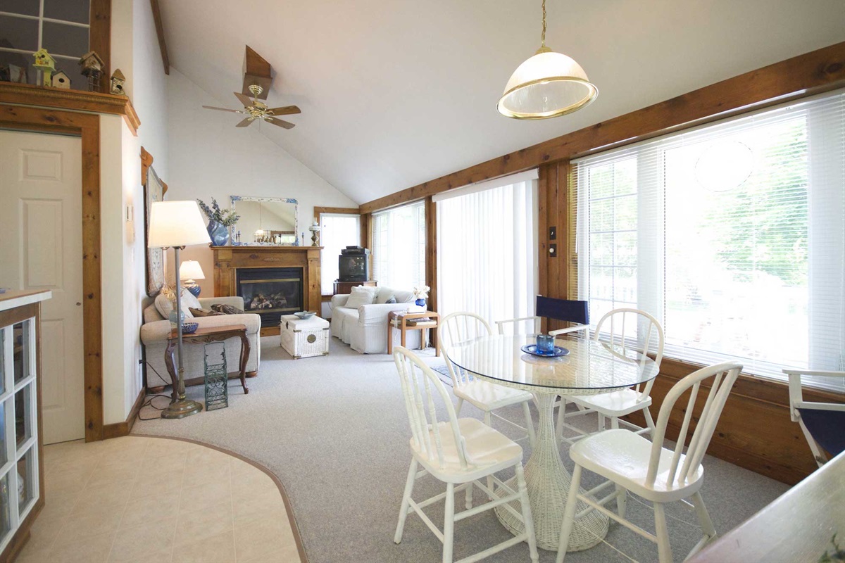 6f4c3e3d70c947fd869c1f7eef9f6985 Large