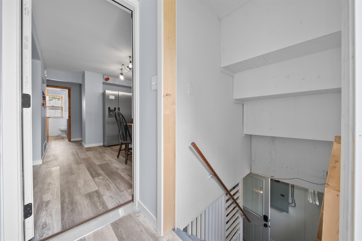 Upstairs is Primrose Apartment, and downstairs is Daisy Apartment, and Wildflower Cottage includes both!