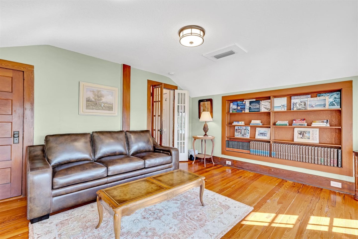 Sitting Room with Queen sleeper sofa