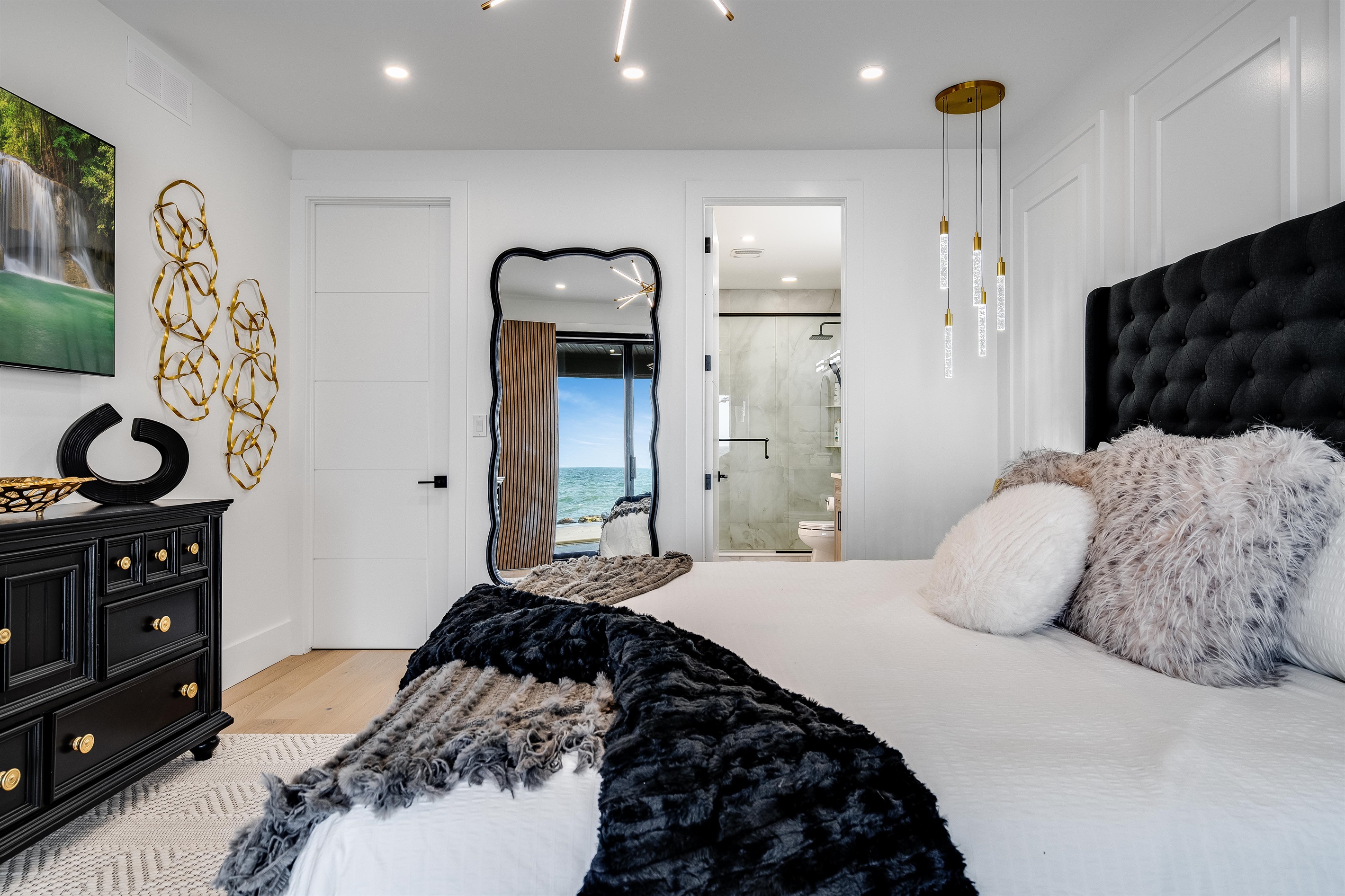 King Bedroom with Premier Master Suite with private 4 piece bath and smart tv.